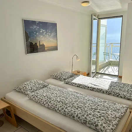 Residenza Acapulco Ii By Fewotessin Moscia